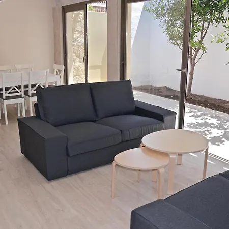 Hébergement de vacances Awesome In With Kitchen *